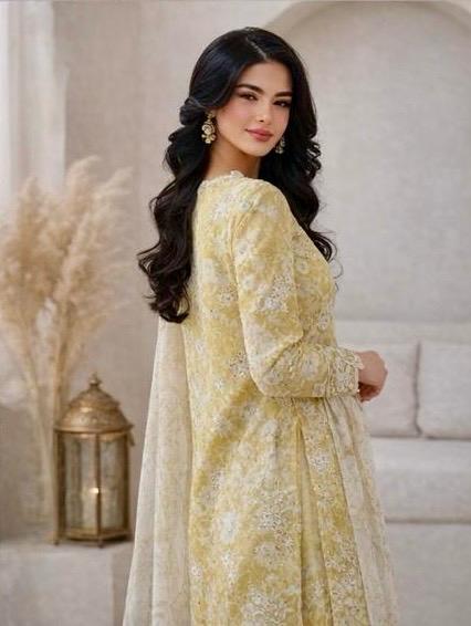 Golden Ivory Elegance